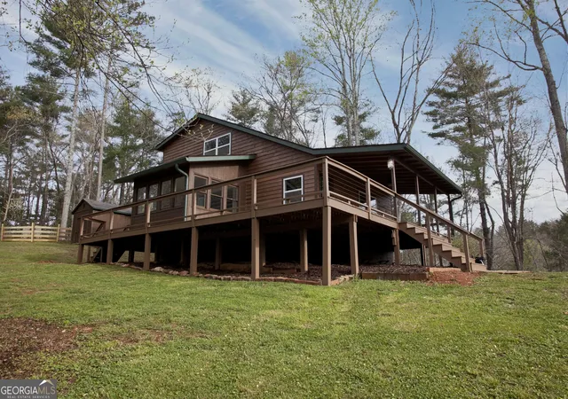 Homes for sale in Dahlonega, GA | 221 Muscadine Rd, Dahlonega, GA 30533 | MLS# 10739973
