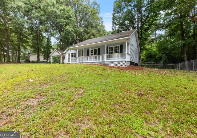 Photo 3 of Sale Pending at 108 Alpine Dr, Byron, GA 31008 | MLS# 10826290 | Listing updated on 2026-08-24