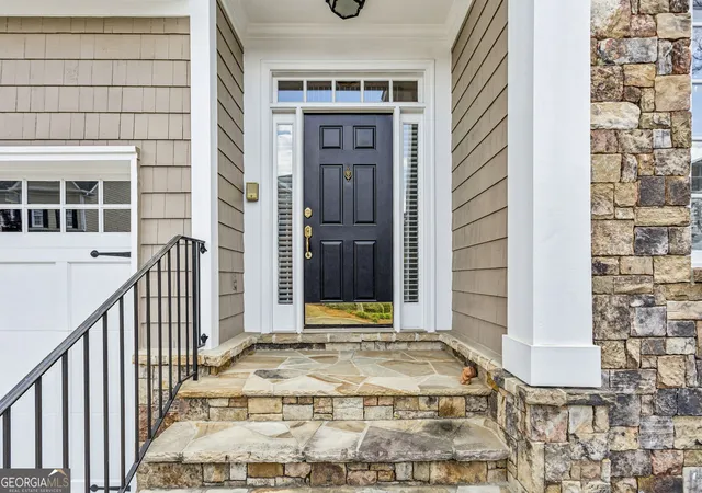 Photo 3 of Single family home for sale at 3408 Paces Fry Cir Se, Smyrna, GA 30080 | MLS# 10735275 | Listing updated on 2026-09-13