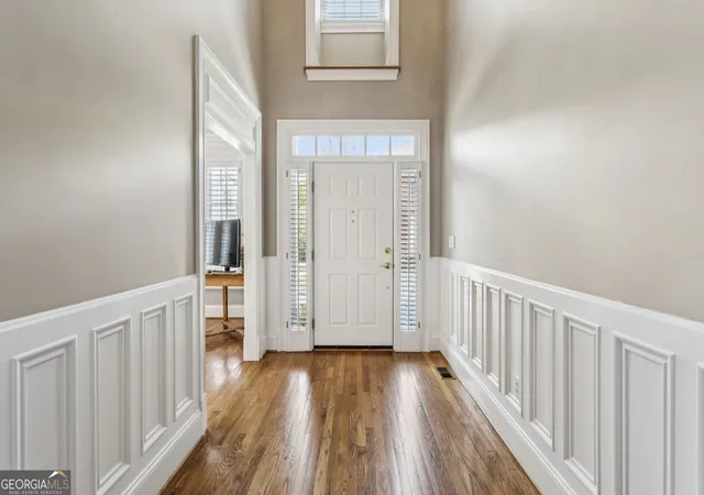 Photo 4 of Single family home for sale at 3408 Paces Fry Cir SE, Smyrna, GA 30080 | MLS# 10735275 | Listing updated on 2026-09-13