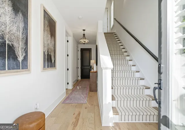 Photo 4 of Townhouse for sale at 6905 Viridian Aly, Alpharetta, GA 30005 | MLS# 10825876 | Listing updated on 2026-09-06