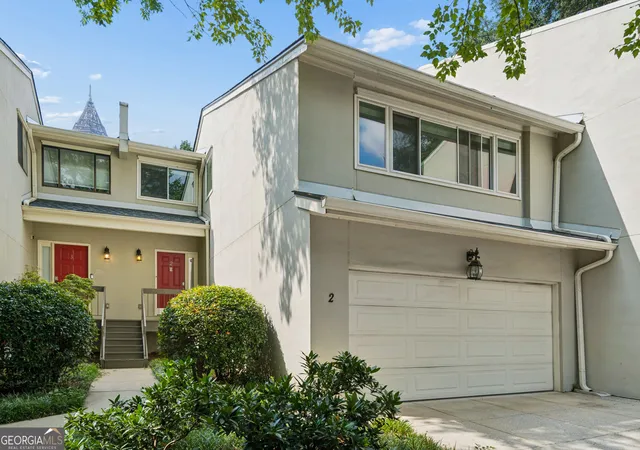 Photo 1 of Condo for sale at 2 Gilbert Trl Ne, Atlanta, GA 30308 | MLS# 10834919 | Listing updated on 2026-09-23