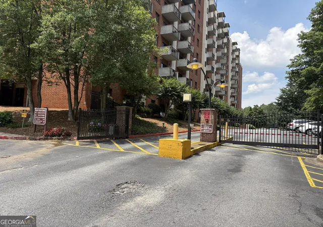 25th image of 300 Johnson Ferry Rd Ne #B311, Sandy Springs, GA 30328 | MLS# 10791620