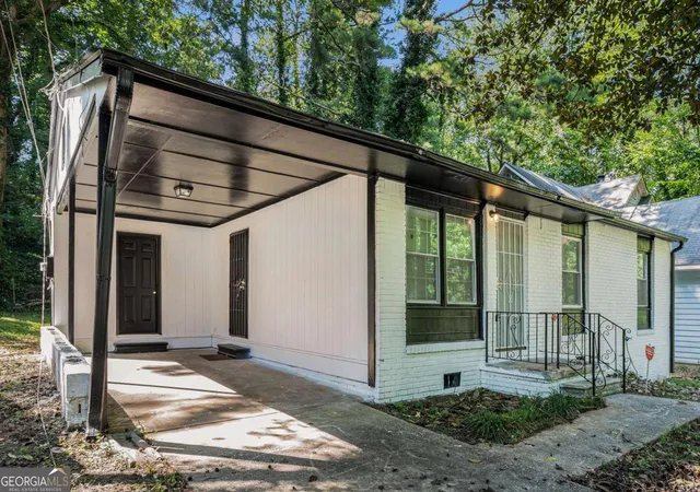 Photo 1 of Single family home for sale at 836 Bolton Rd, Atlanta, GA 30331 | MLS# 10772274 | Listing updated on 2026-07-27
