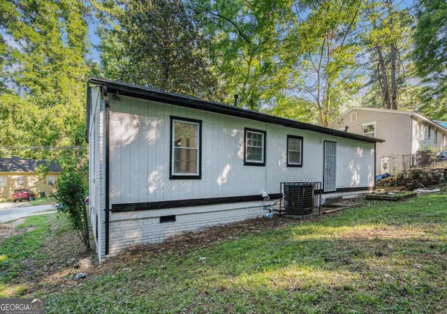 Photo 23 of Single family home for sale at 836 Bolton Rd, Atlanta, GA 30331 | MLS# 10772274 | Listing updated on 2026-07-27