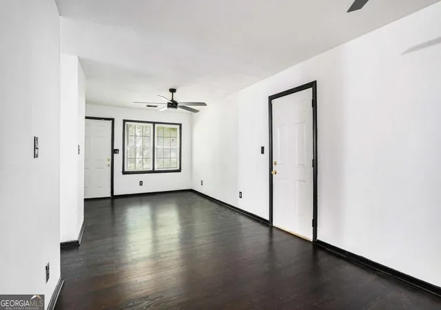 Photo 4 of Single family home for sale at 836 Bolton Rd, Atlanta, GA 30331 | MLS# 10772274 | Listing updated on 2026-07-27