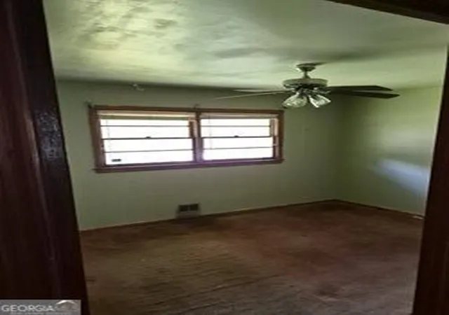 Photo 3 of Sale Pending at 2864 Valley Ridge Dr, Decatur, GA 30032 | MLS# 10833121 | Listing updated on 2026-09-11
