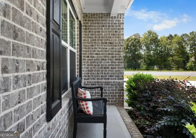 Photo 3 of Single family home for sale at 190 Harbor Trl Sw, Adairsville, GA 30103 | MLS# 10826042 | Listing updated on 2026-08-28