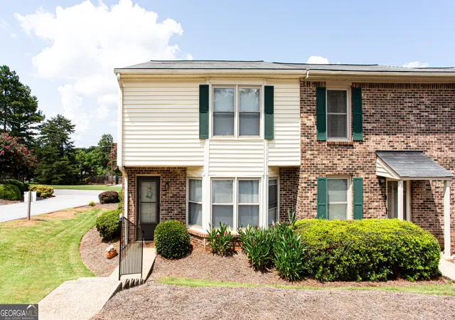 Photo 2 of Condo for sale at 768 Longleaf Dr, Lawrenceville, GA 30046 | MLS# 10830040 | Listing updated on 2026-09-05