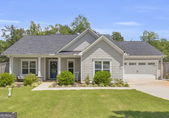 1st image of 237 N Point Cir, Hartwell, GA 30643 | MLS# 10820253