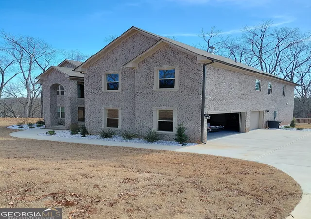 Photo 1 of Single family home for sale at 5905 Langdale Chase, Douglasville, GA 30135 | MLS# 10703695 | Listing updated on 2026-03-20