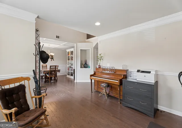5th image of 5752 Shore Isle Ct, Flowery Branch, GA 30542 | MLS# 10785199