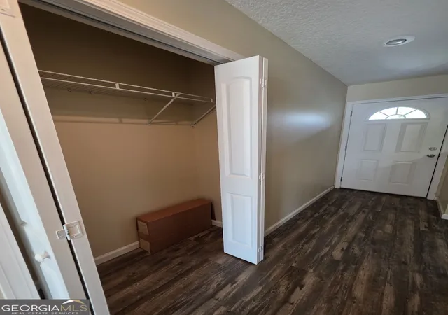 5th image of 294 Lakeside Cir, Baxley, GA 31513 | MLS# 10832415