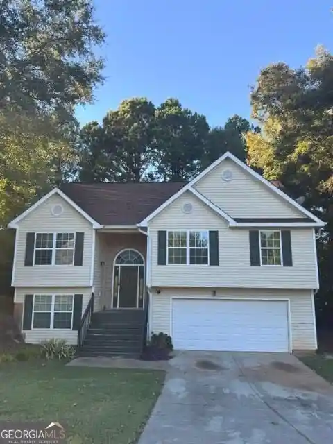Photo 1 of Single family home for sale at 250 Windsong Cir, Social Circle, GA 30025 | MLS# 10874190 | Listing updated on 2026-10-30