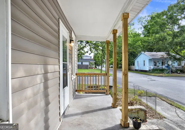 Homes for sale in Savannah, GA | 1701 Grove St, Savannah, GA 31401 | MLS# 10773379