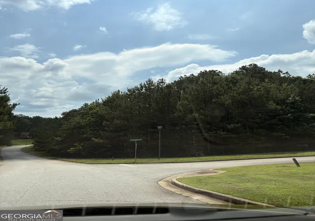 4th image of 2601 Creek Bank Ct, Conyers, GA 30013 | MLS# 10780643