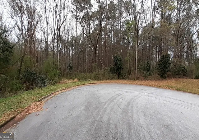 2nd image of 100 Lovelace St, Newnan, GA 30263 | MLS# 10648982