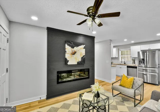 Photo 2 of Sale Pending at 662 Melrose Dr, Forest Park, GA 30297 | MLS# 10822418 | Listing updated on 2026-09-01