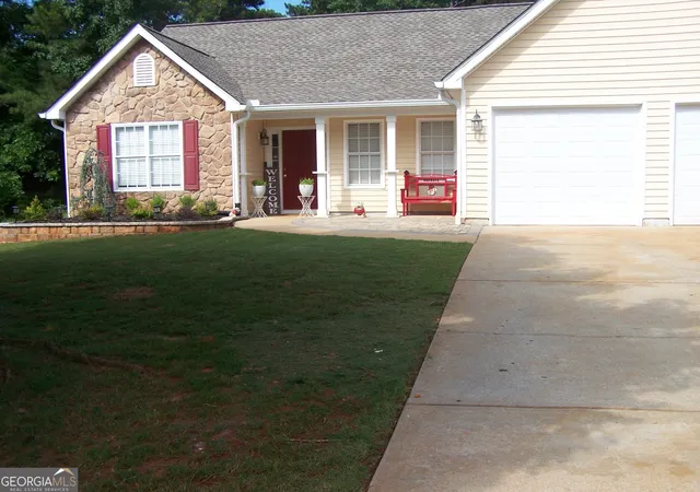 4th image of 526 Wyntuck Dr, Mcdonough, GA 30253 | MLS# 10796096