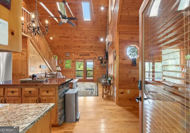 Photo 3 of Single family home for sale at 98 Aries Ln, Blue Ridge, GA 30513 | MLS# 10794923 | Listing updated on 2026-08-08