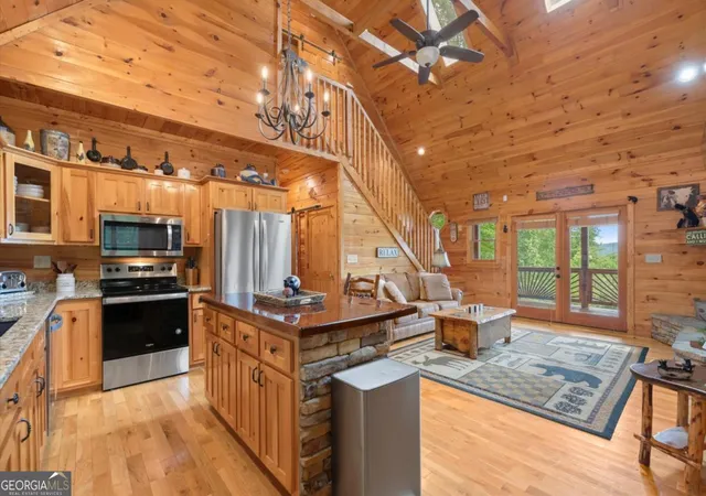 Photo 4 of Single family home for sale at 98 Aries Ln, Blue Ridge, GA 30513 | MLS# 10794923 | Listing updated on 2026-08-08