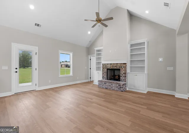 Photo 3 of Single family home for sale at 3 Honeysuckle Dr, Claxton, GA 30417 | MLS# 10813807 | Listing updated on 2026-09-21