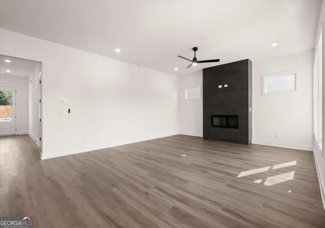 Photo 4 of Single family home for sale at 322 Treble Wy, Alpharetta, GA 30009 | MLS# 10811567 | Listing updated on 2026-10-09
