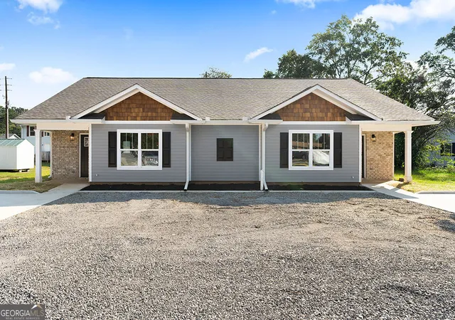 4th image of 16 Walker St, Cartersville, GA 30120 | MLS# 10626368