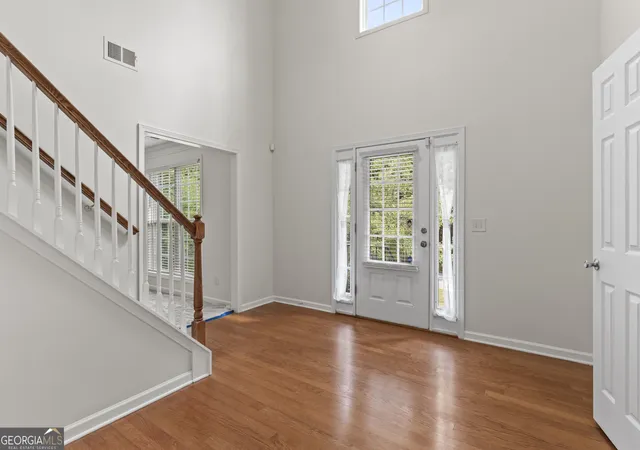 Photo 3 of Single family home for sale at 121 Hickory Branch Dr, Acworth, GA 30101 | MLS# 10834704 | Listing updated on 2026-09-11