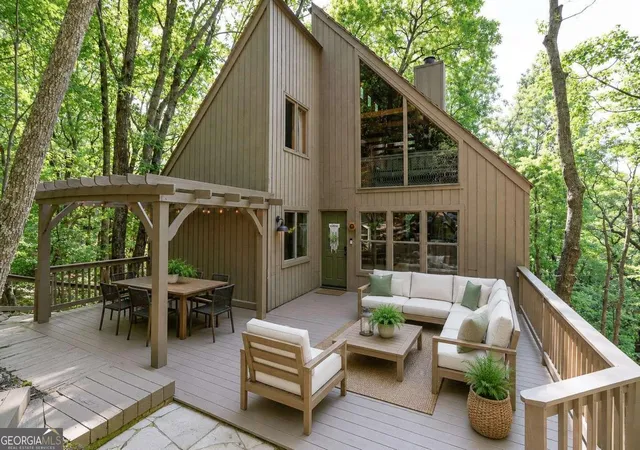 Photo 3 of Single family home for sale at 826 Woodland Tr, Jasper, GA 30143 | MLS# 10828178 | Listing updated on 2026-08-19