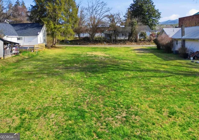 2nd image of 74 Spring St, Ellijay, GA 30540 | MLS# 10693764