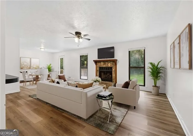 Photo 2 of Sale Pending at 1146 Hutch Ln, Snellville, GA 30078 | MLS# 10834278 | Listing updated on 2026-09-11
