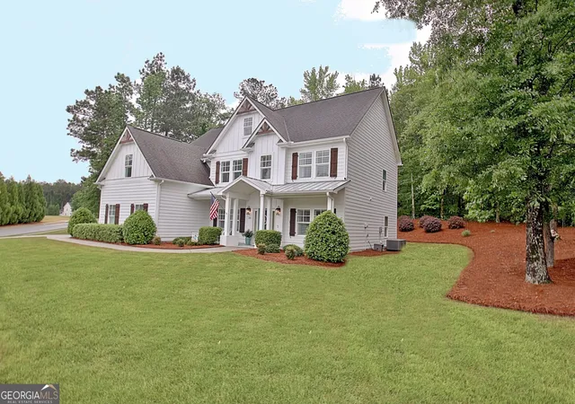 Photo 3 of Single family home for sale at 20 Woodchase Dr, Senoia, GA 30276 | MLS# 10825826 | Listing updated on 2026-09-18