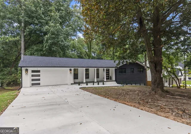 Photo 66 of Single family home for sale at 2600 Lisa Dr Sw, Atlanta, GA 30311 | MLS# 10835676 | Listing updated on 2026-09-12