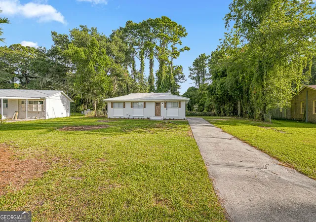 23rd image of 421 Nottingham Dr, Brunswick, GA 31525 | MLS# 10806611