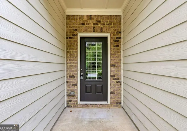 Photo 3 of Townhouse for sale at 2523 Shetley Creek Dr, Norcross, GA 30071 | MLS# 10823304 | Listing updated on 2026-09-11
