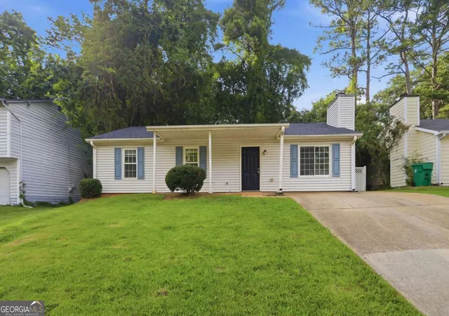 Photo 1 of Single family home for sale at 5202 Scarbrough Ln, Stone Mountain, GA 30088 | MLS# 10791645 | Listing updated on 2026-08-27