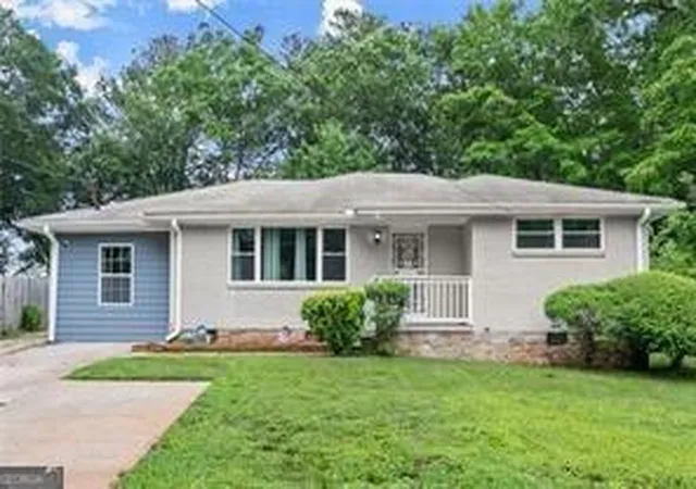 Homes for sale in Atlanta, GA | 2756 Gresham Rd Se, Atlanta, GA 30316 | MLS# 10722869