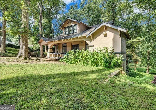 3rd image of 779 Atwood St Sw, Atlanta, GA 30310 | MLS# 10644426