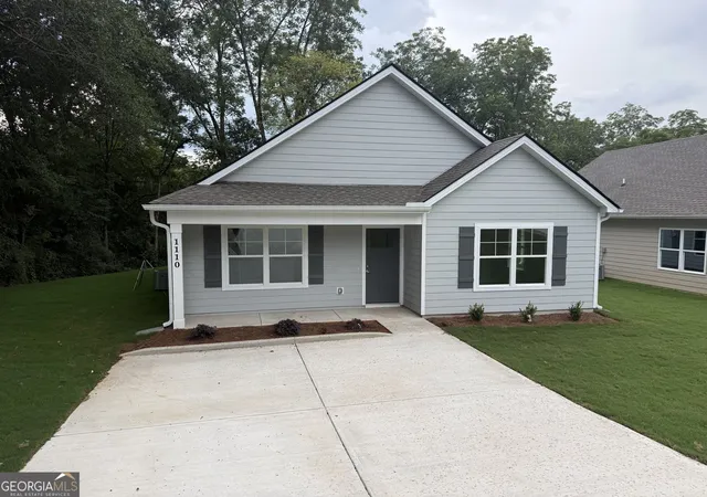 1st image of 1110 7th St, West Point, GA 31833 | MLS# 10784413