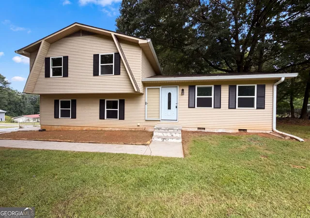 1st image of 3691 Lavilla Dr, Powder Springs, GA 30127 | MLS# 10818855