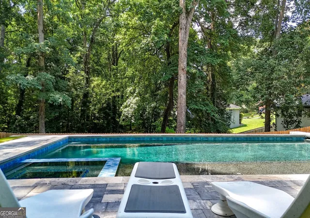 45th image of 2065 Claude St Nw, Atlanta, GA 30318 | MLS# 10786205
