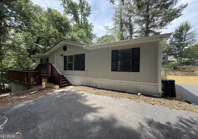 Photo 1 of Sale Pending at 6295 Malibu Rdg, Flowery Branch, GA 30542 | MLS# 10812429 | Listing updated on 2026-09-10