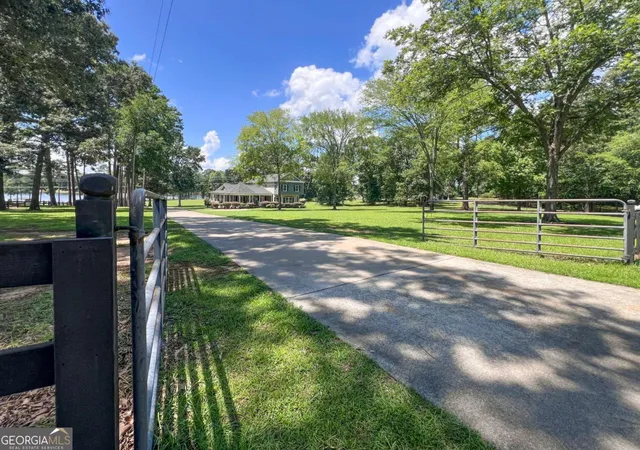 5th image of 138 Se Spurgeon Dr, Milledgeville, GA 31061 | MLS# 10810552