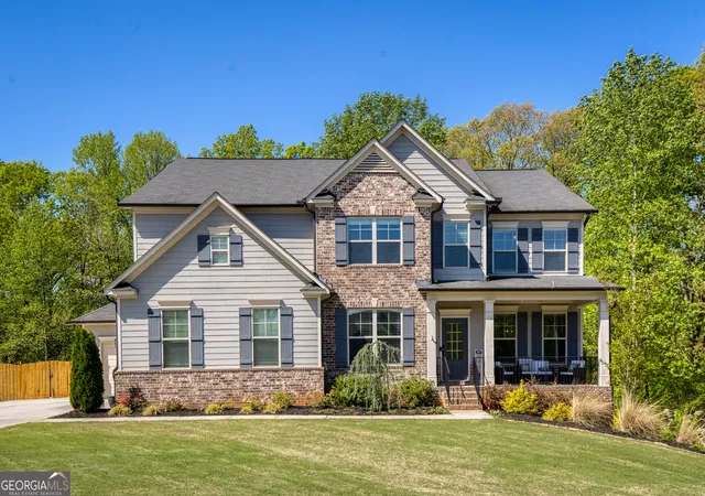 Photo 1 of Single family home for sale at 8455 Post Oak Ln, Gainesville, GA 30506 | MLS# 10729715 | Listing updated on 2026-08-28