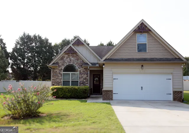 Photo 2 of Single family home for sale at 3307 Hancock Point, Mcdonough, GA 30252 | MLS# 10836242 | Listing updated on 2026-09-14