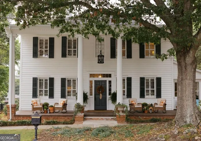 Photo 1 of Single family home for sale at 201 N Madison Ave, Eatonton, GA 31024 | MLS# 10857423 | Listing updated on 2026-10-28