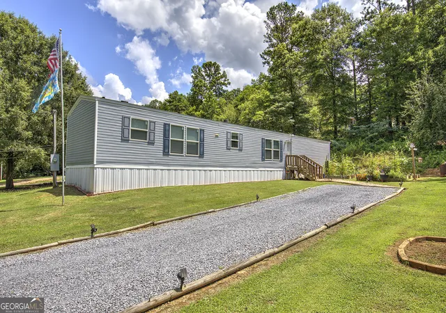 Photo 3 of Manufactured home for sale at 115 Webberdale Dr SW, Plainville, GA 30733 | MLS# 10809425 | Listing updated on 2026-09-16