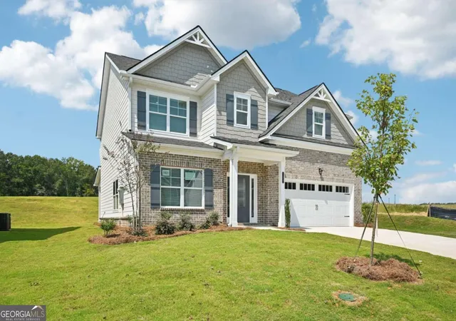 Photo 3 of Sale Pending at 11816 Neely Ln, Covington, GA 30014 | MLS# 10814755 | Listing updated on 2026-09-18