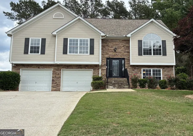 Photo 1 of Single family home for sale at 337 Madison Ave, Hampton, GA 30228 | MLS# 10763652 | Listing updated on 2026-09-20